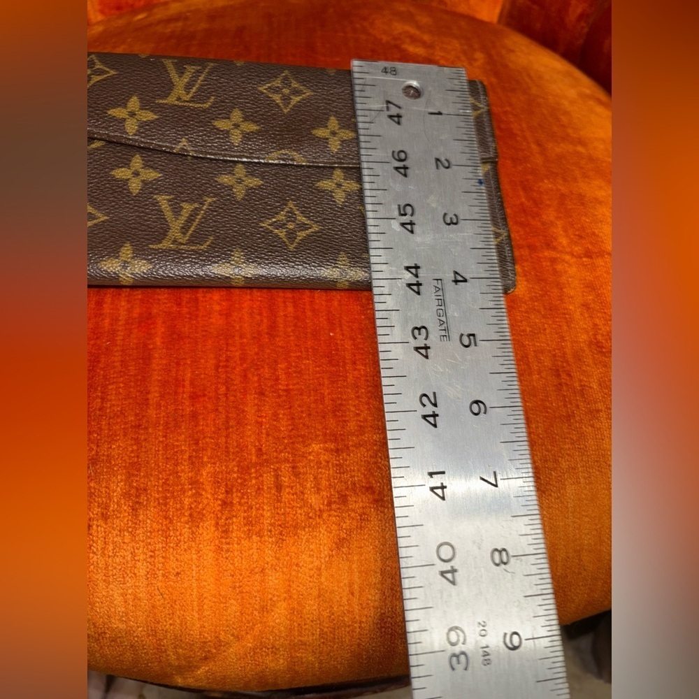 Louis Vuitton Black and Brown Wallet​​ - Picture 9 of 13